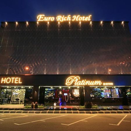 Artz Hotel Джохор-Бару Экстерьер фото