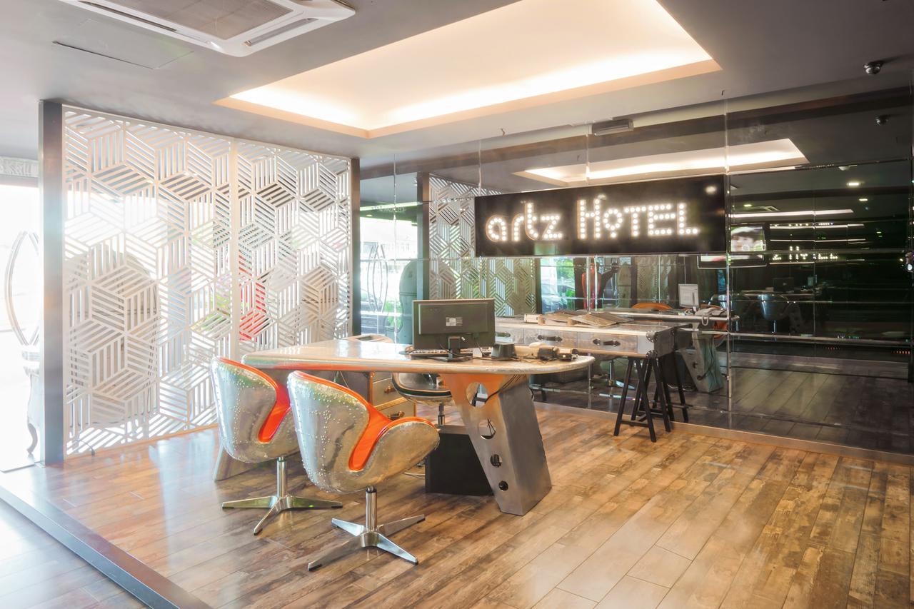 Artz Hotel Джохор-Бару Экстерьер фото